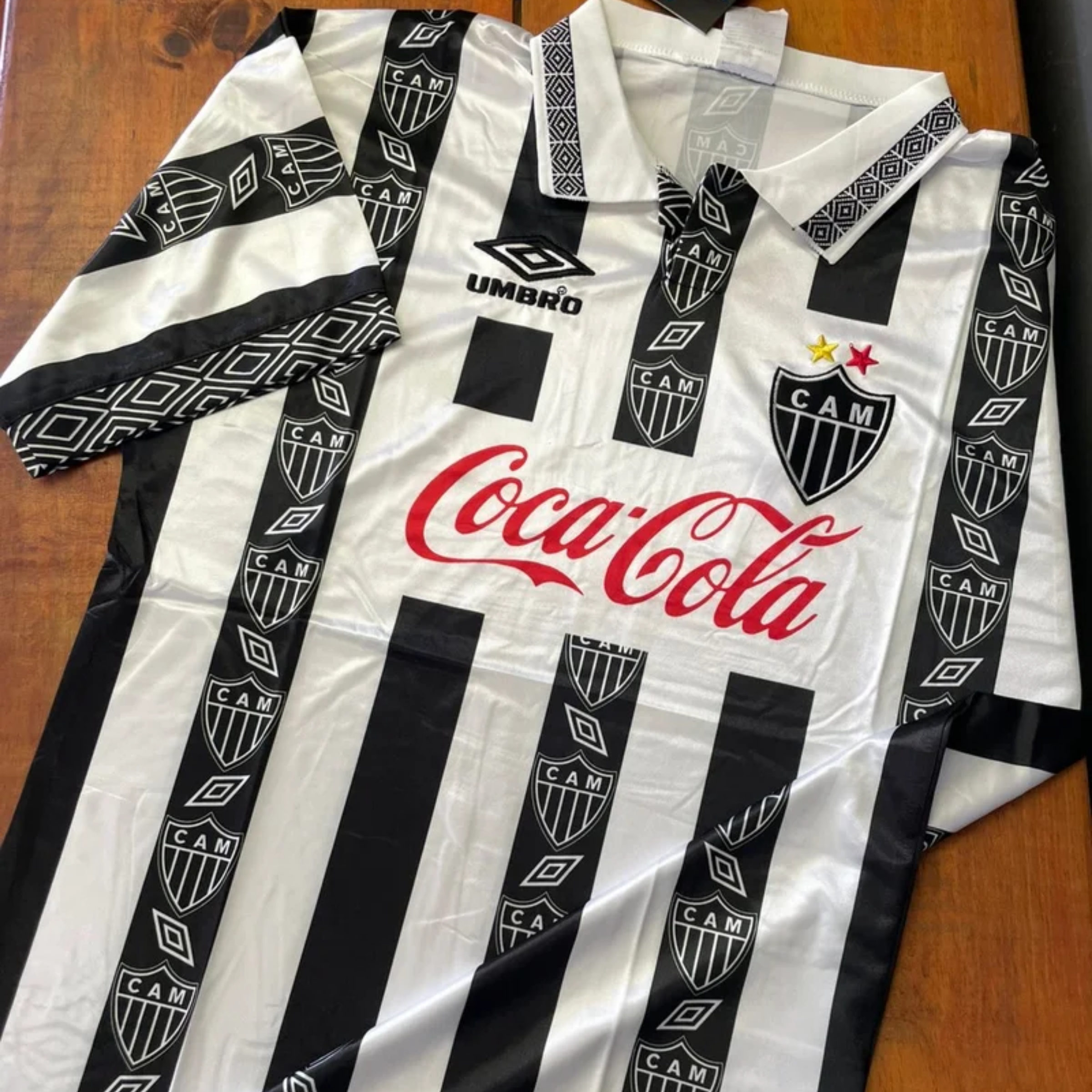 Camisa Retrô Atlético Mineiro Preta 1994